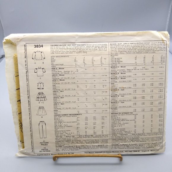 UNCUT Vintage Sewing PATTERN Easy McCalls 3834, Non Stop Wardrobe 1988 Childrens - Picture 2 of 2